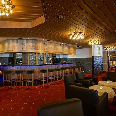 Club Only - By Mountain Otel Ostrava