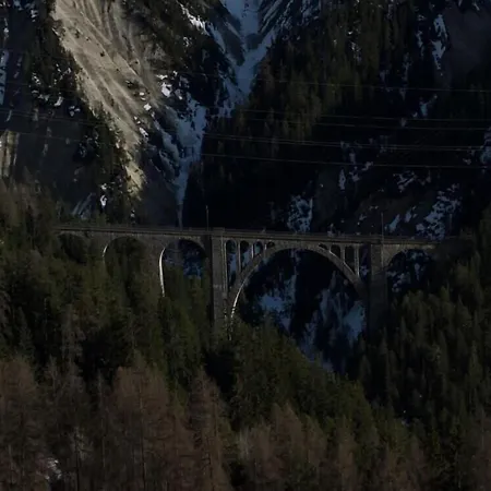 Club Only - By Mountain 3* 达沃斯