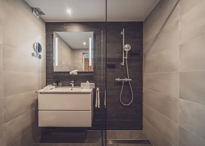 Club Only - By Mountain 3* 达沃斯