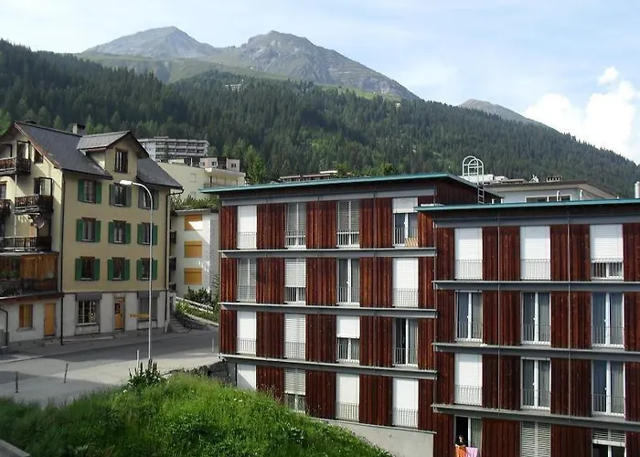 Club Only - By Mountain 酒店