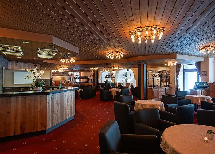 Club Only - By Mountain 酒店 达沃斯